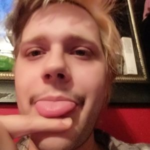 Meet your Posher, Aj